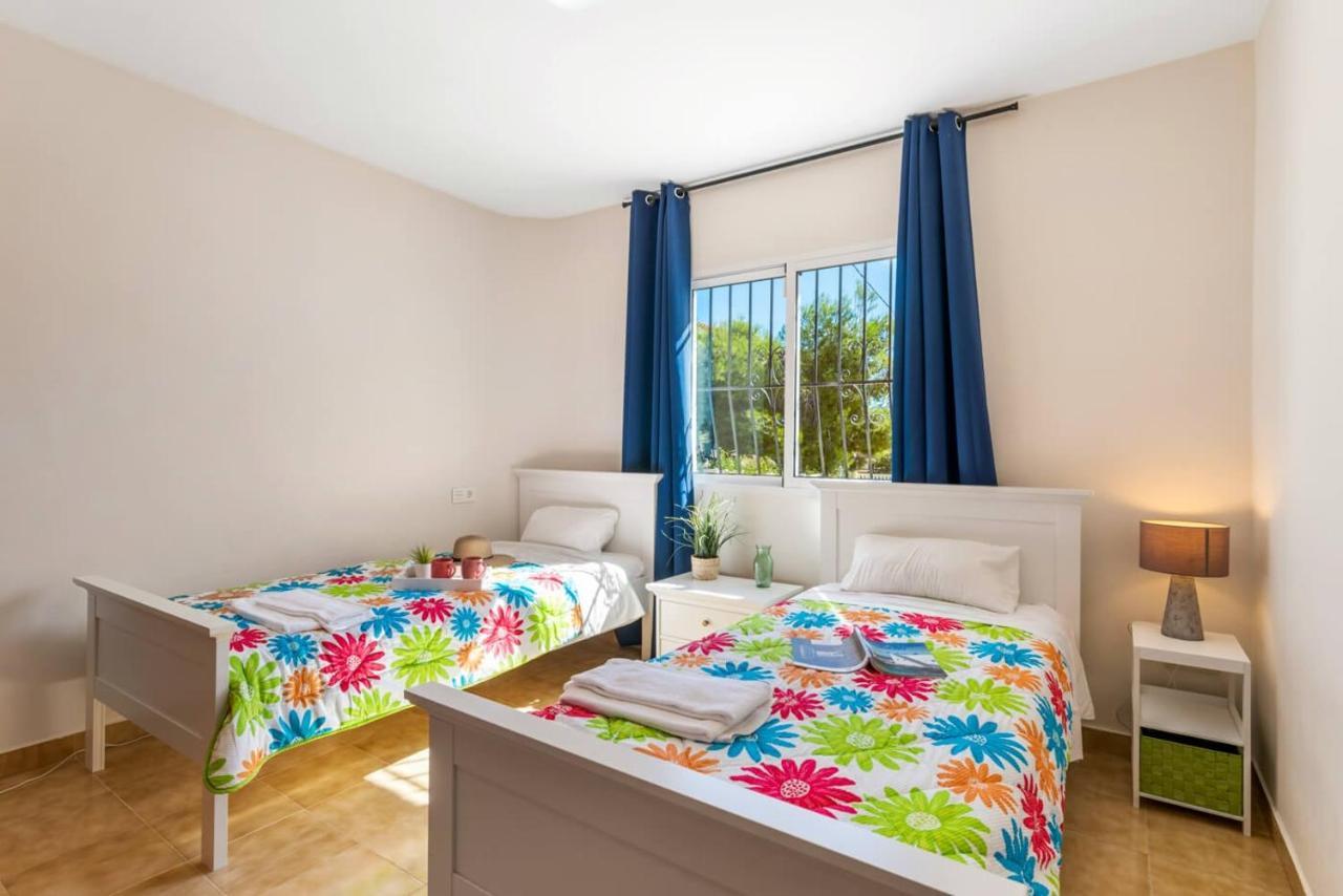 Villa Watsi - Plusholidays กัลเป ภายนอก รูปภาพ